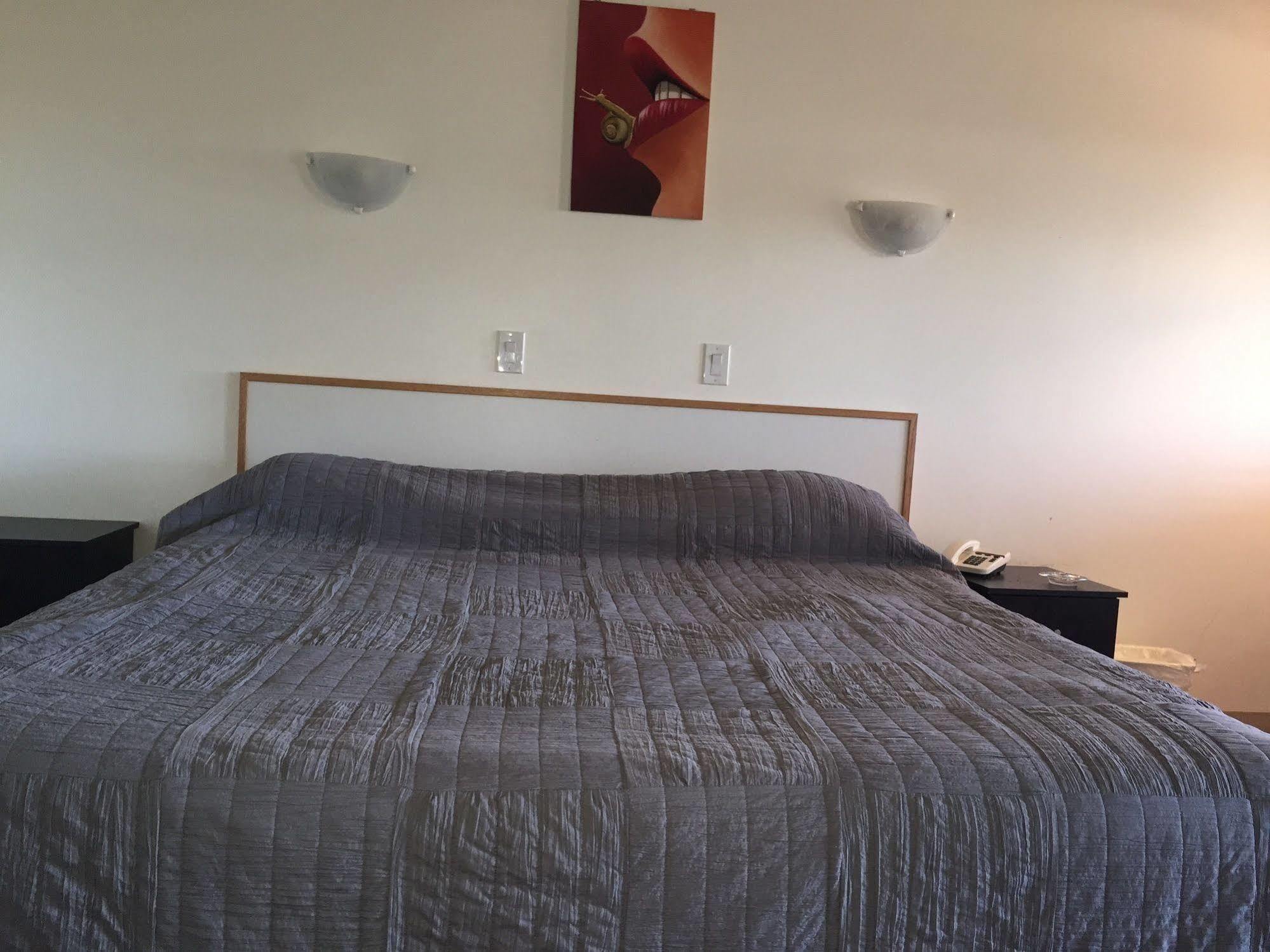 Voyageur Motel Thunder Bay Eksteriør bilde