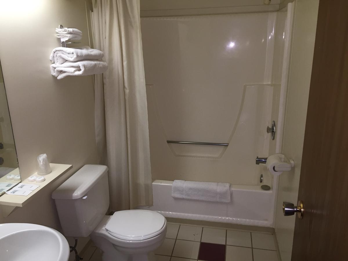 Voyageur Motel Thunder Bay Eksteriør bilde